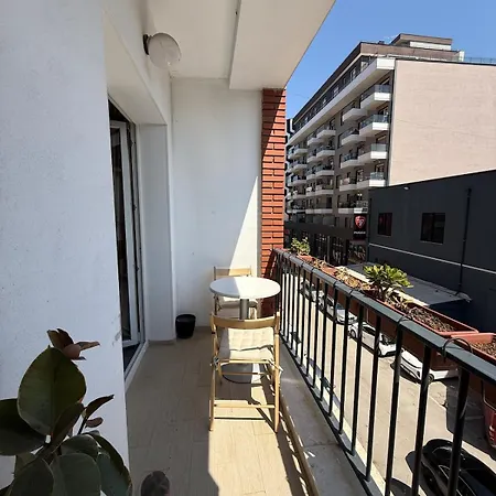 Appartement Bright Modern Designer Tirana